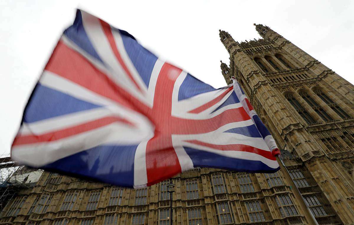 Почему в Великобритании нет единого документа конституции?