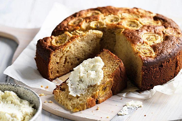 15 простых рецептов бананового пирога в духовке