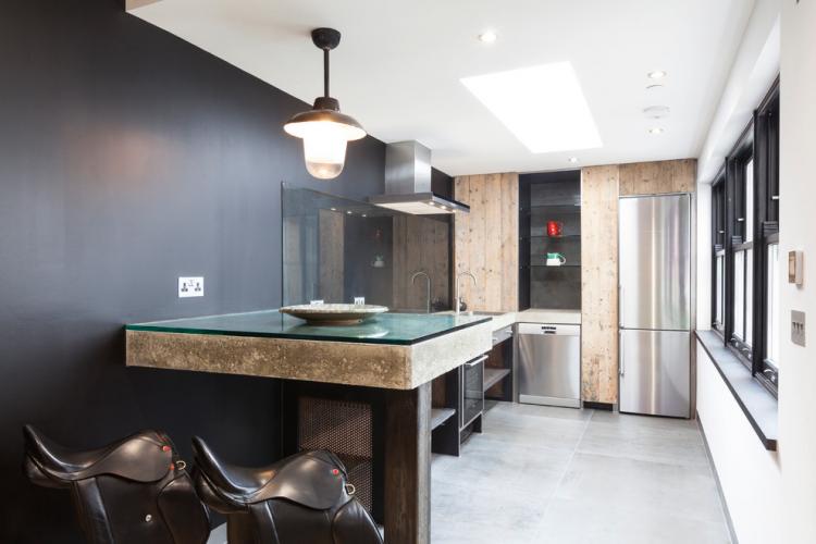 Барные стойки в интерьере кухни - фото