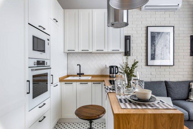 Белая угловая кухня - дизайн интерьера фото