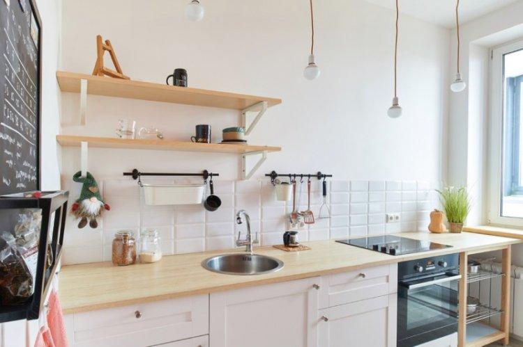 Белая кухня Икеа - дизайн интерьера фото