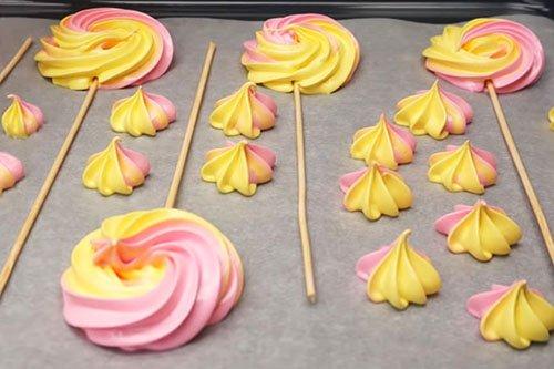 Безе из швейцарской меренги - пошаговый рецепт