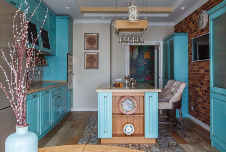 Дизайн кухни в бирюзовом цвете - фото