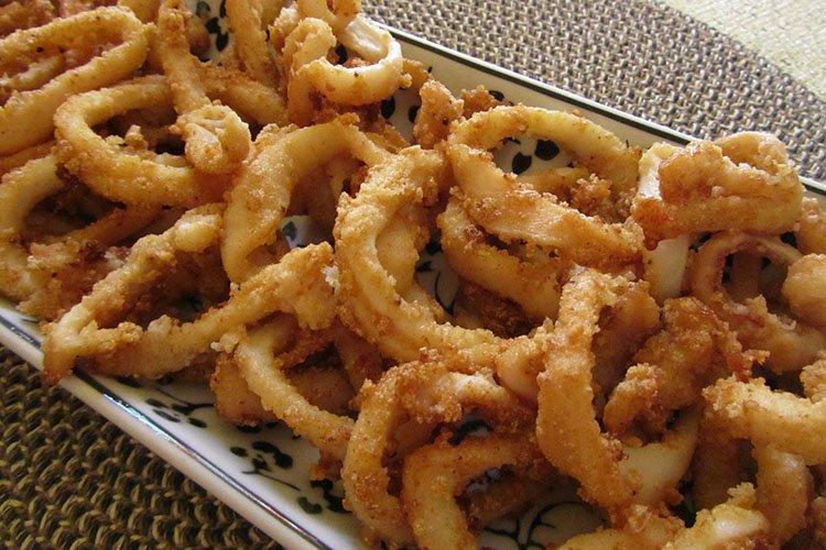 Жареный кальмар - рецепты