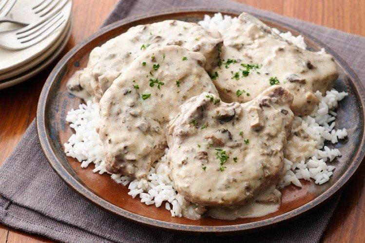 Мясо с грецкими орехами и огурцом - рецепты