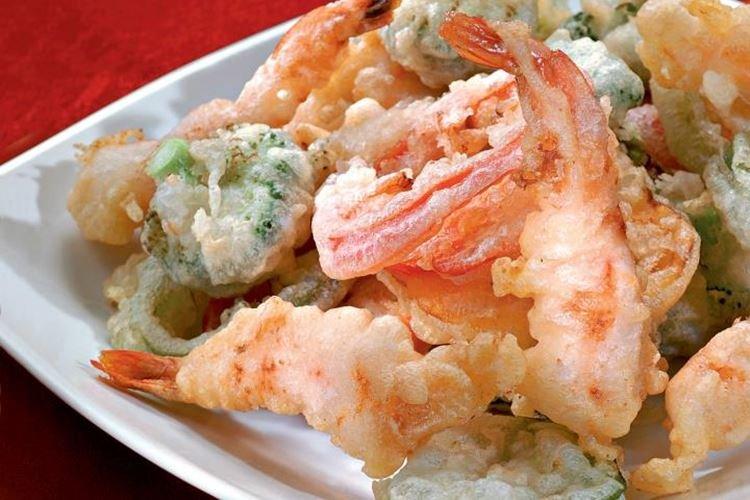 Креветки с овощами в кляре - рецепты