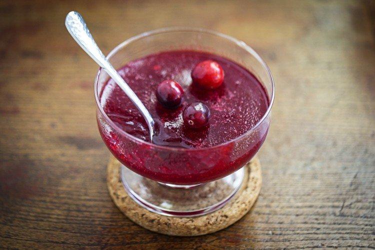 Брусничный соус к мясу с ромом - рецепты