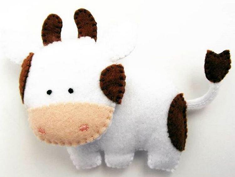 Бычок из фетра своими руками - фото и идеи