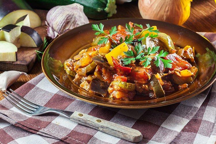 Картофельно-мясное рагу - Что приготовить из фарша и картошки рецепты