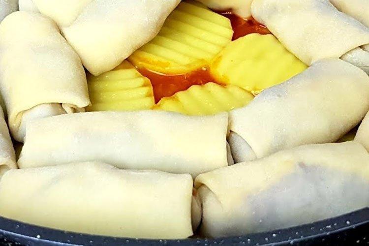 Картошка с мясными роллами - Что приготовить из фарша и картошки рецепты