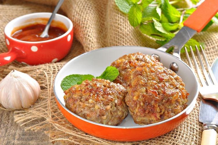 Котлеты с картофелем - Что приготовить из фарша