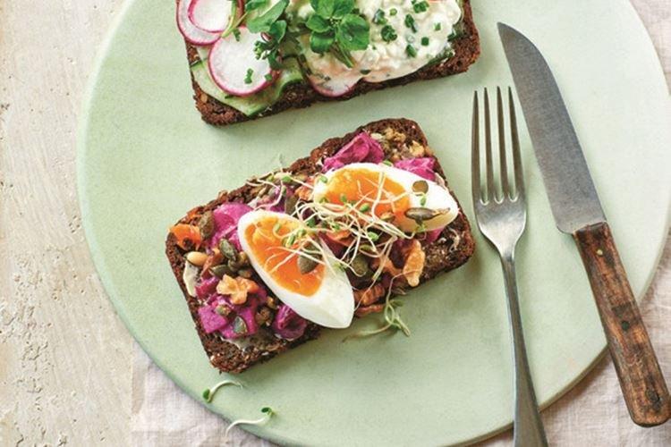 Бутерброды с творогом и овощами - Что приготовить из творога