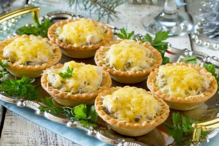 Жюльен с курицей - Что приготовить на новогодний стол рецепты