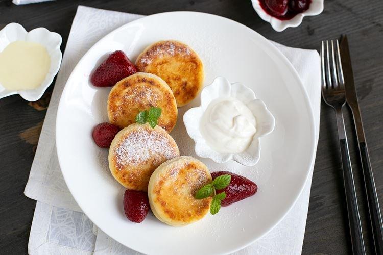 Классические сырники - Что приготовить на завтрак быстро и вкусно