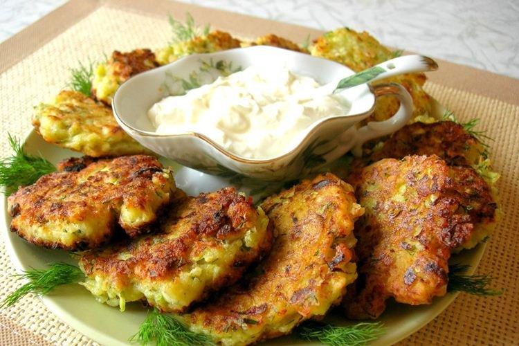 Сырники с кабачком - Что приготовить ребенку на завтрак рецепты