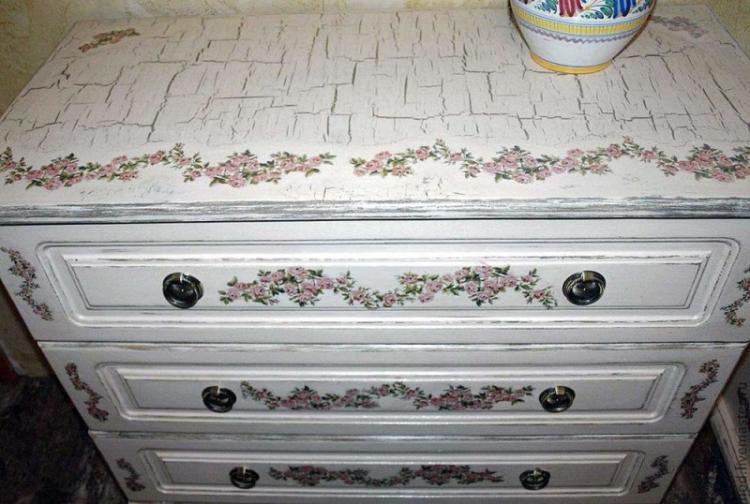Кракелюр - Декор старого шкафа своими руками