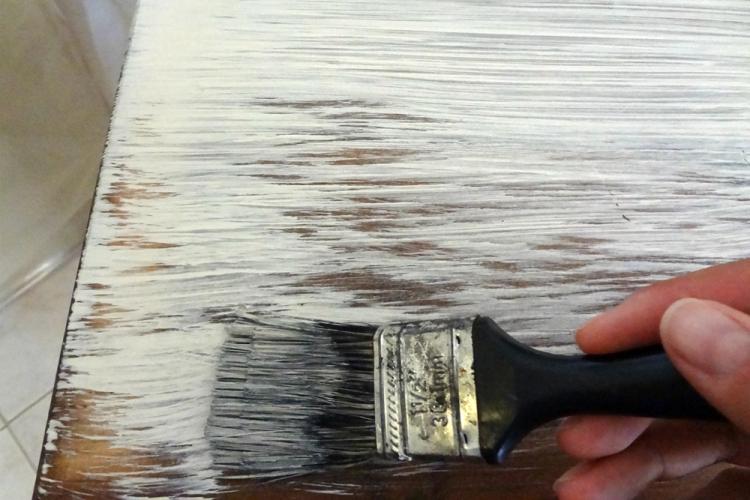 Сухая кисть - Декор старого шкафа своими руками