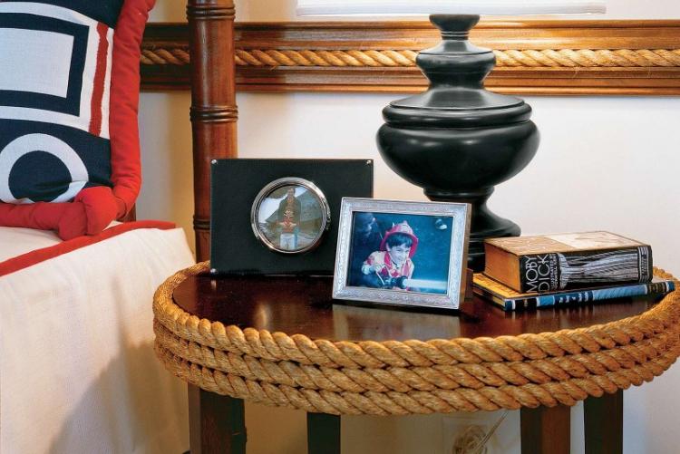 Крученая веревка - Декор старого стола своими руками