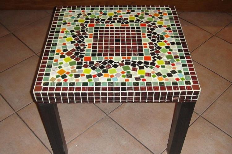 Декор старого стола своими руками - фото и идеи