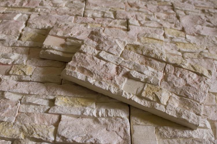 Декоративный камень из гипса