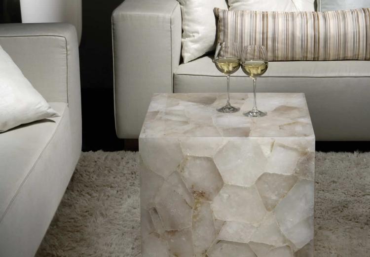 Кварцевый декоративный камень