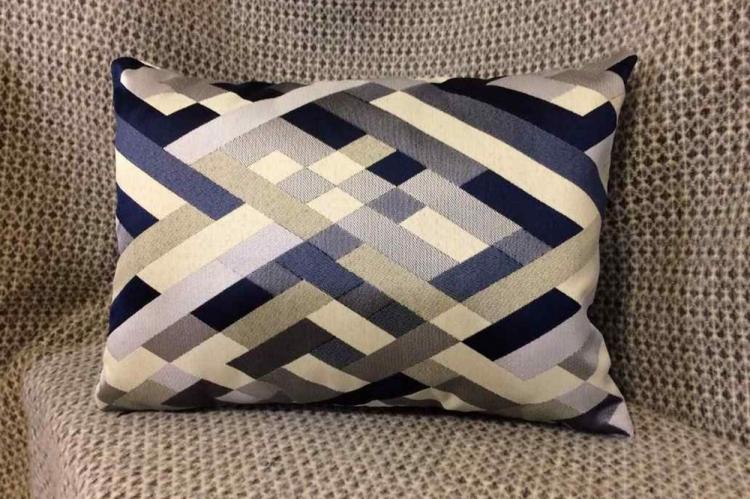 Атласные ленты - Выкройки и идеи для декоративных подушек своими руками