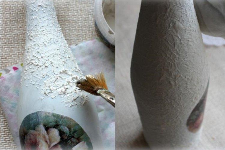 Декупаж бутылки шпаклевкой - фото и идеи