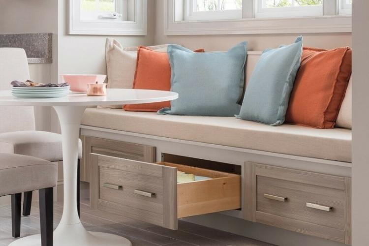 Диван для маленькой кухни