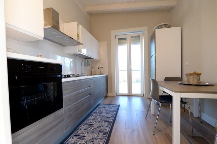 Дизайн кухни 7 кв.м. - фото реальных интерьеров