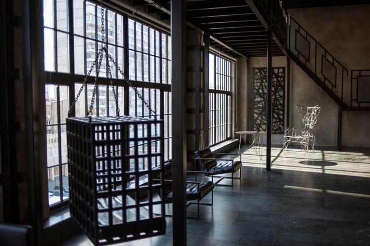 Черный цвет - Цветовая гамма для дизайна квартиры в стиле лофт