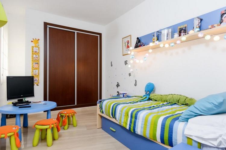 Дизайн маленькой детской комнаты – фото реальных интерьеров