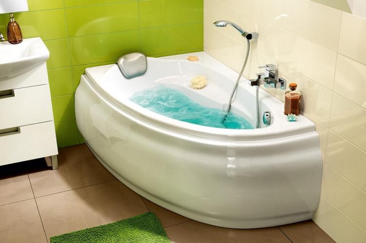 Задействуй углы - Дизайн маленькой ванной комнаты