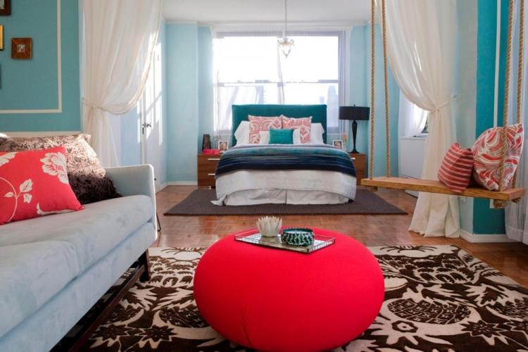 Гостиная, совмещенная со спальней - дизайн интерьера фото