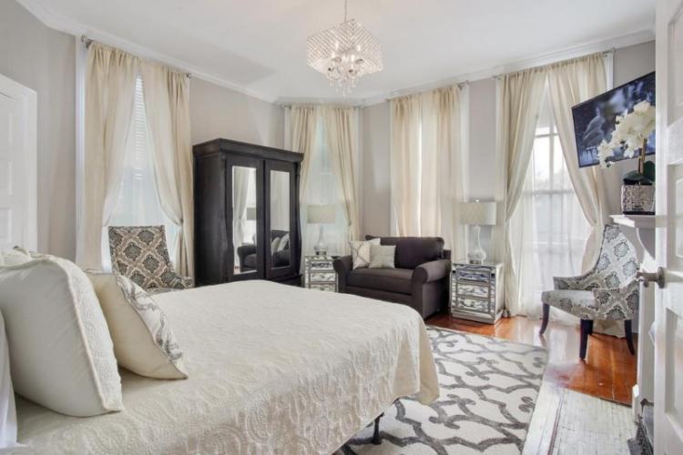 Спальня в классическом стиле - дизайн интерьера фото