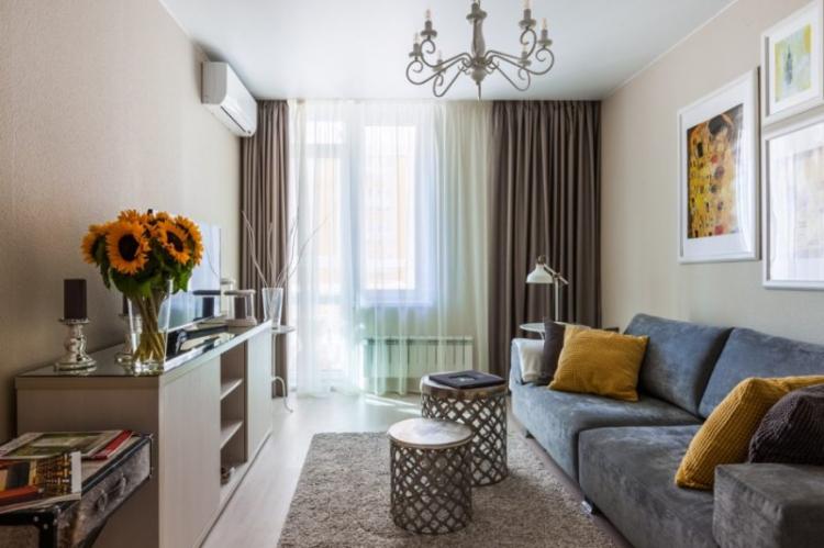 Узкая гостиная - дизайн интерьера фото