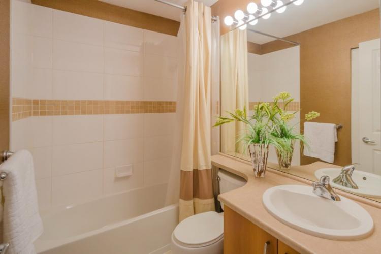 Дизайн маленькой ванной комнаты 2019