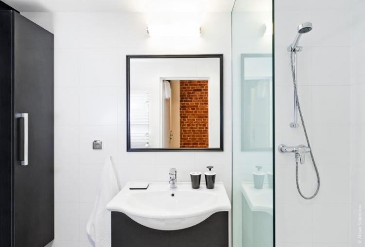 Освещение и подсветка - Дизайн ванной с душевой кабиной