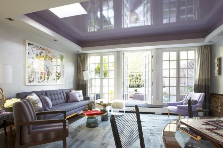 Двухуровневые натяжные потолки в гостиной