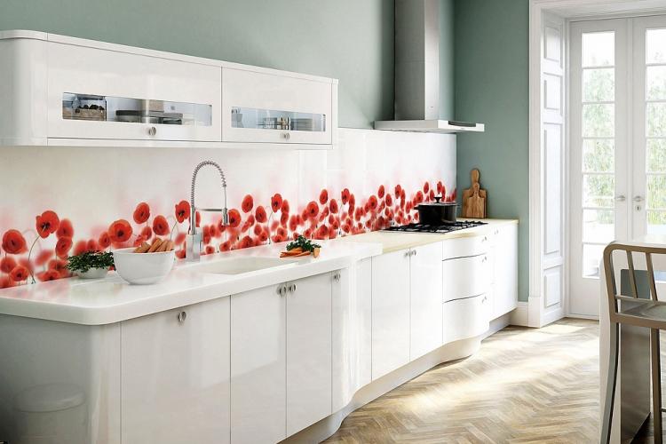 Фартук на кухне из пластика