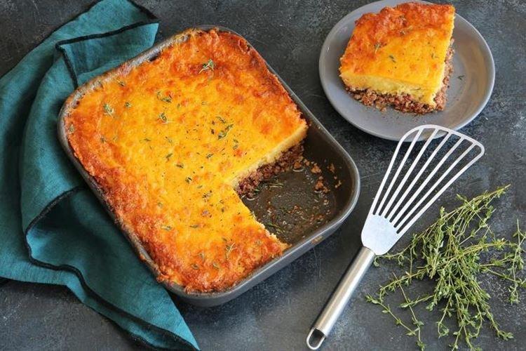 Запеканка с фаршем и полентой