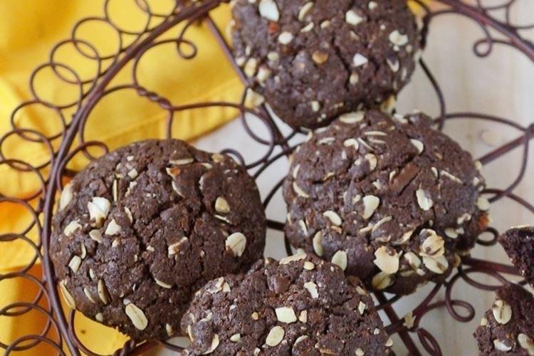 Шоколадное печенье со специями