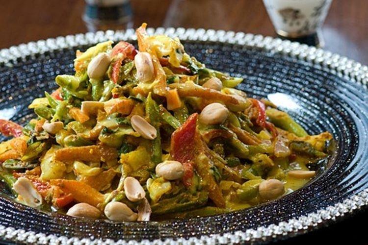 Салат из манго и моркови