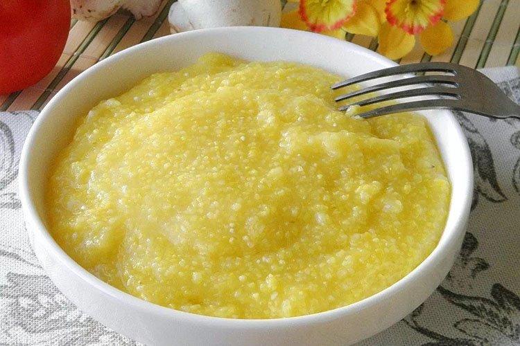 Кукурузная каша на молоке в мультиварке