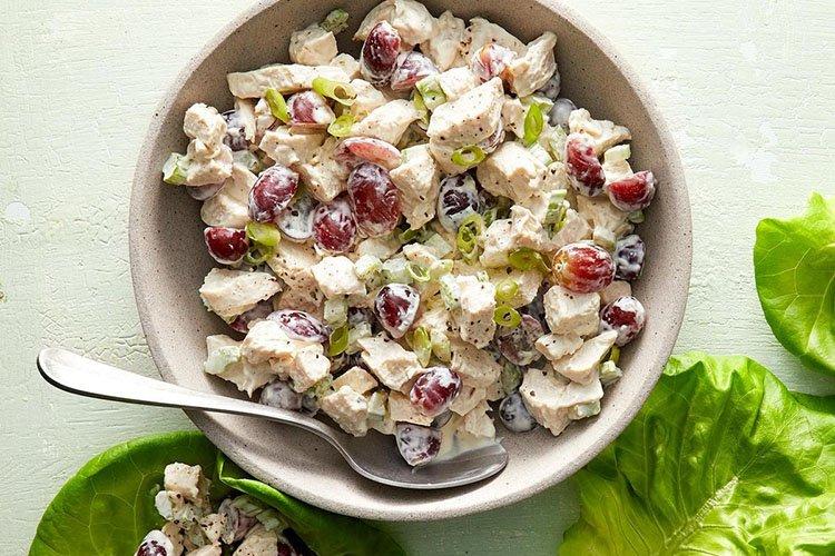 Мясной салат с корнем сельдерея