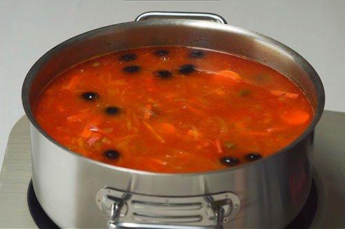 Мясная солянка – классический рецепт