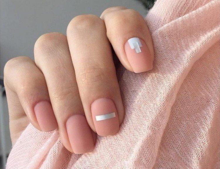 Нюдовый маникюр - фото и идеи