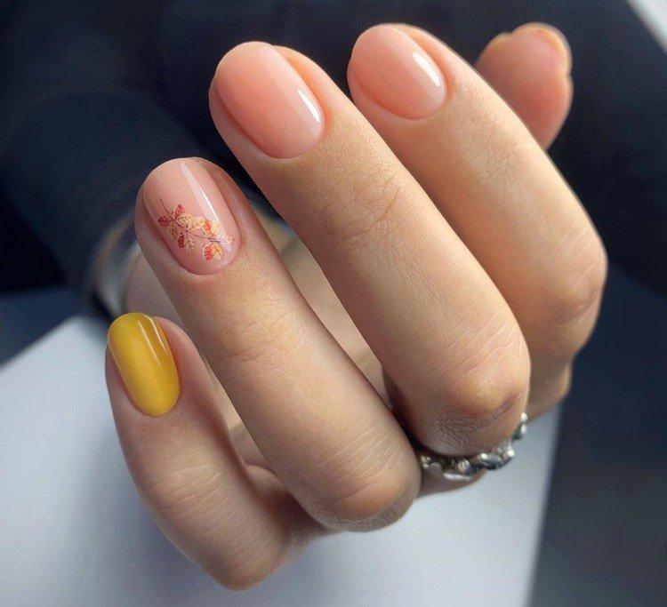 Нюдовый маникюр - фото и идеи