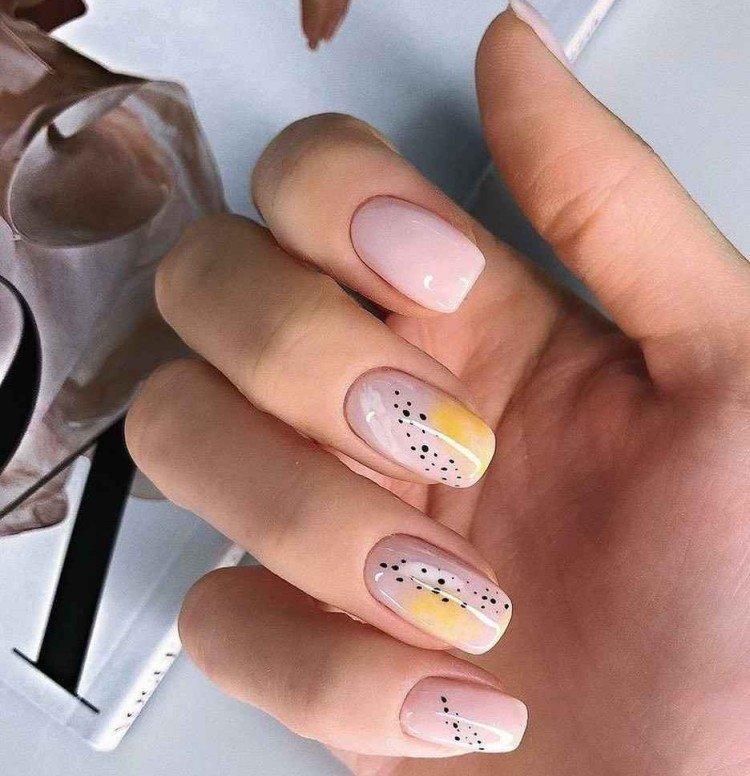 Нюдовый маникюр - фото и идеи