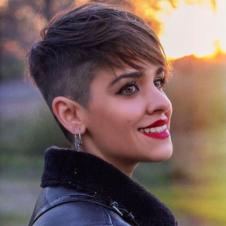 Стрижка пикси 2021 - фото и идеи