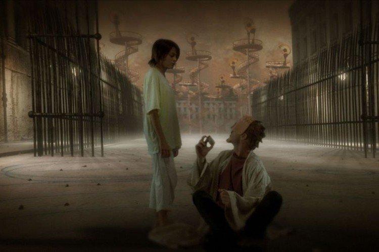 Зеркальная маска (2005)